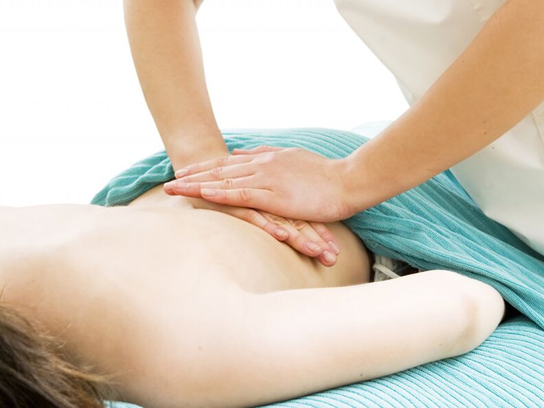 Massage against pain in the lower back
